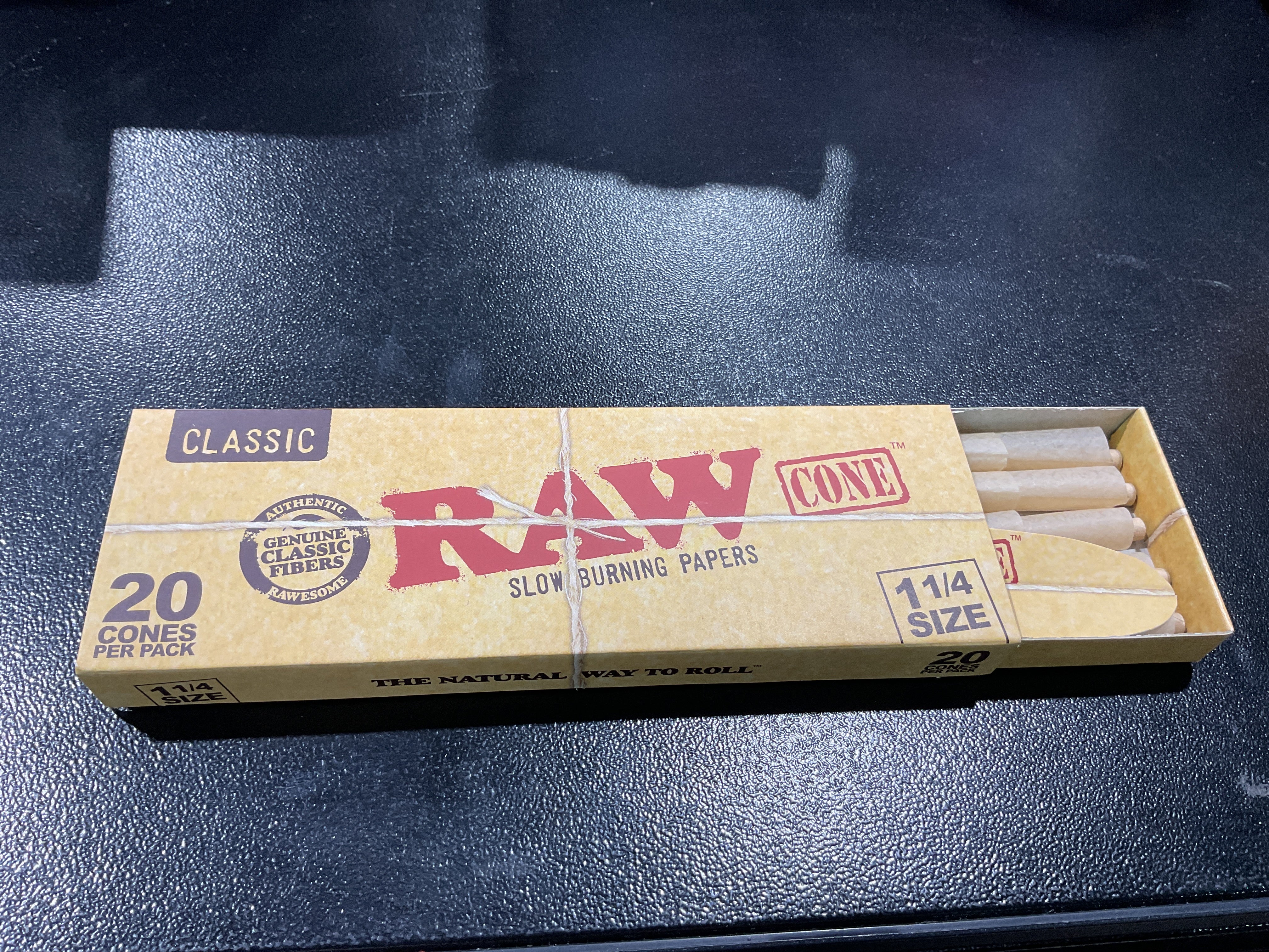 RAW CLASSIC 1 1/14 20CONES