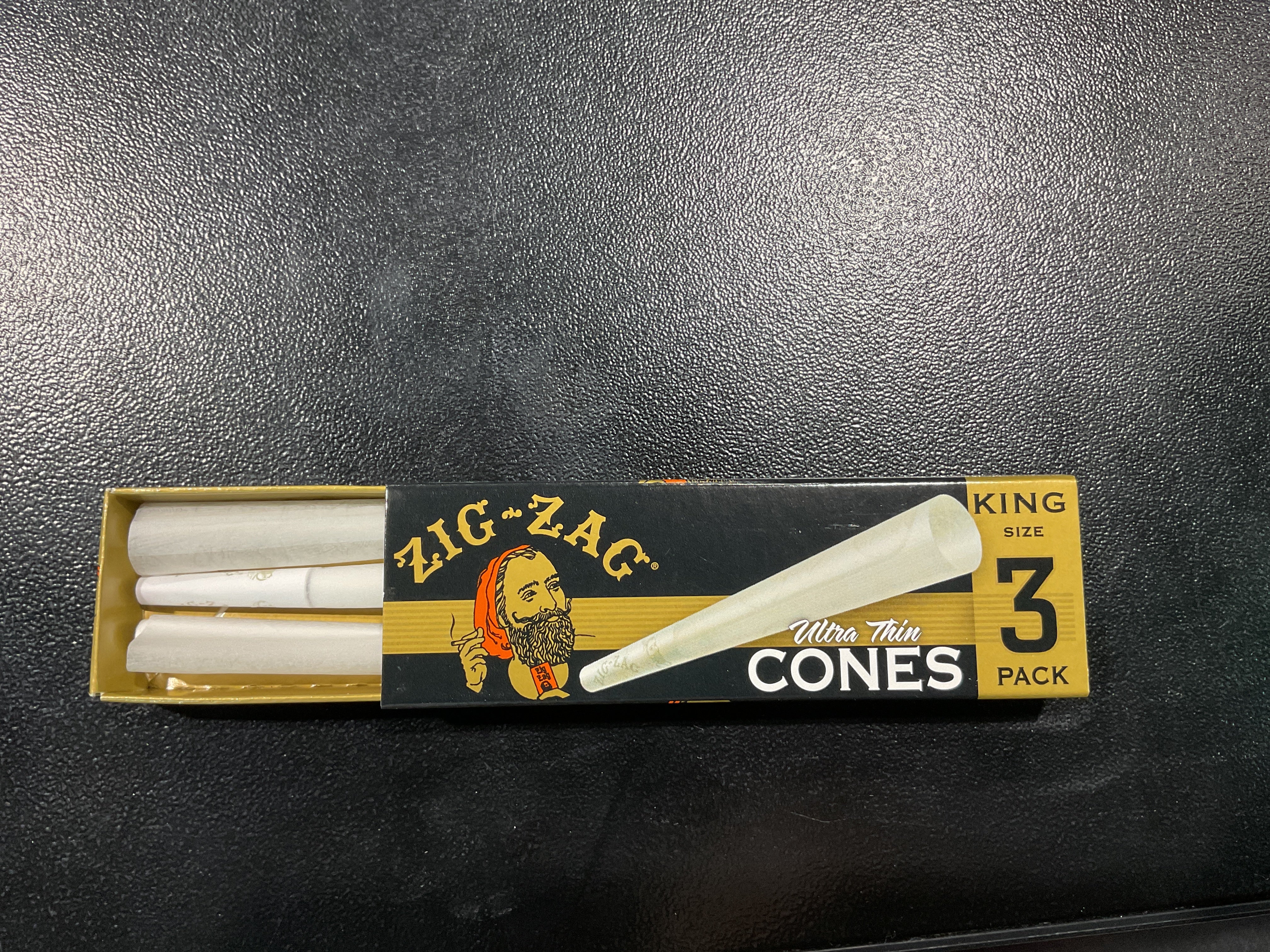 ZIG ZAG CONES  3PK Ultra Thin KS. 24CT
