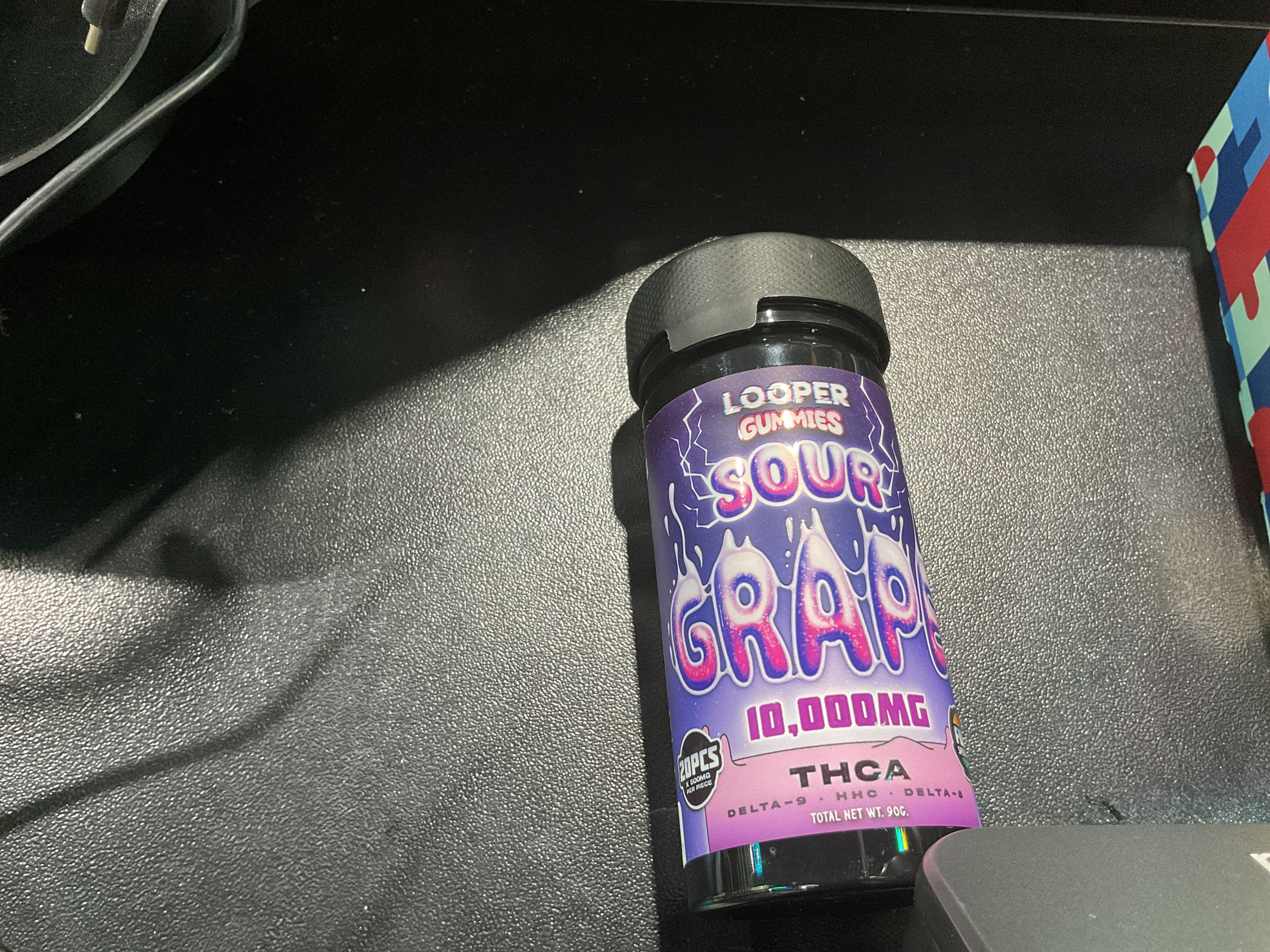 LOOPER GUMMIES 10000MG SOUR GRAPE
