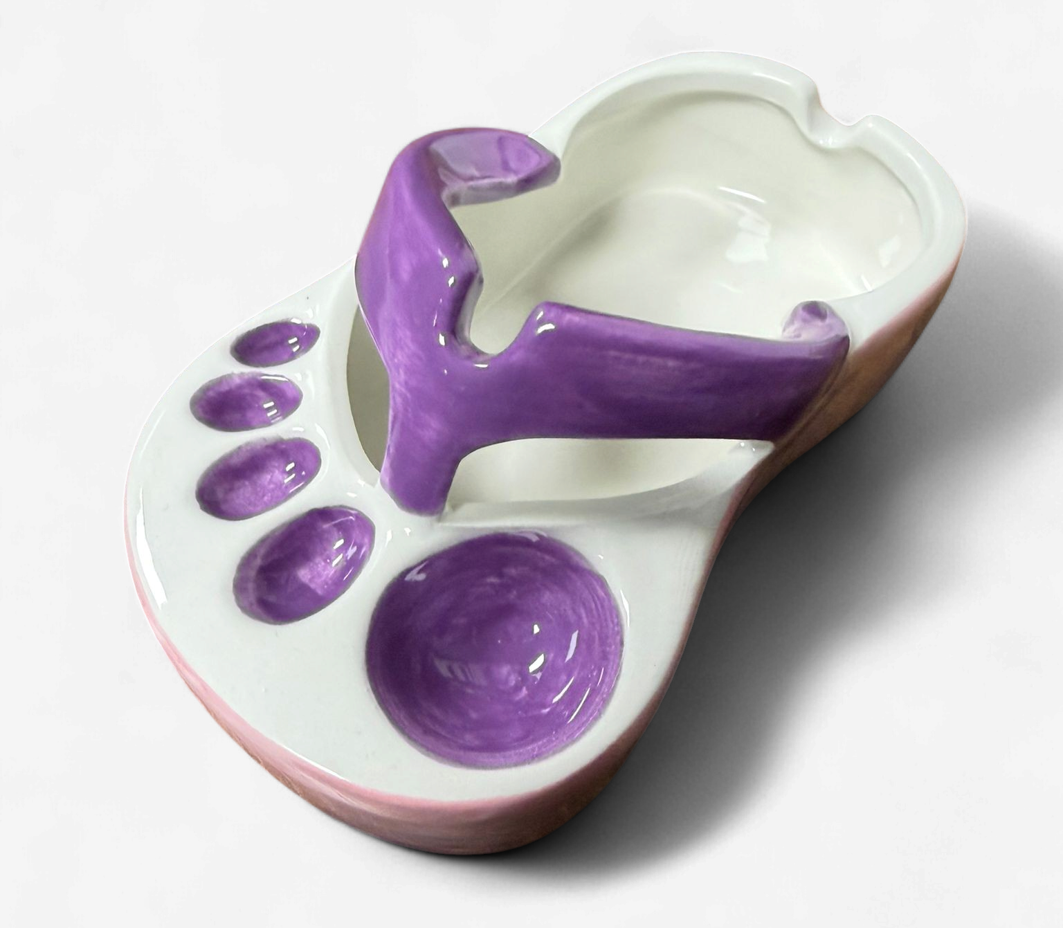 CERAMIC ASHTRAYS