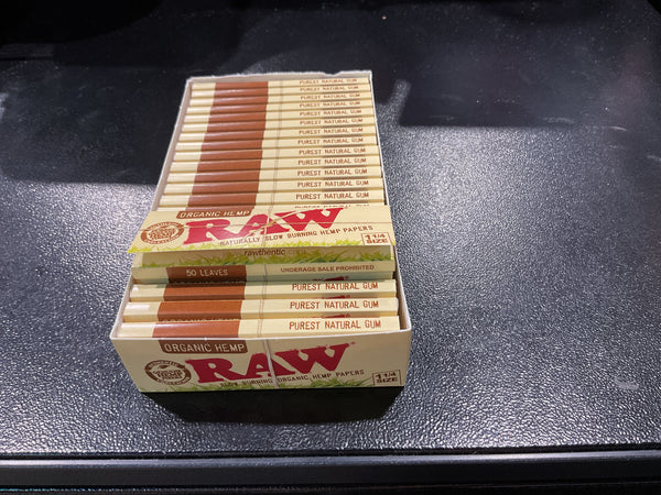 RAW ORGANIC 1 1/4 PAPERS